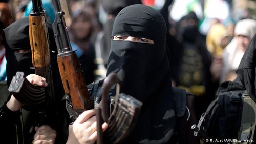 Spain busts female jihadist recruiting network  - ảnh 1